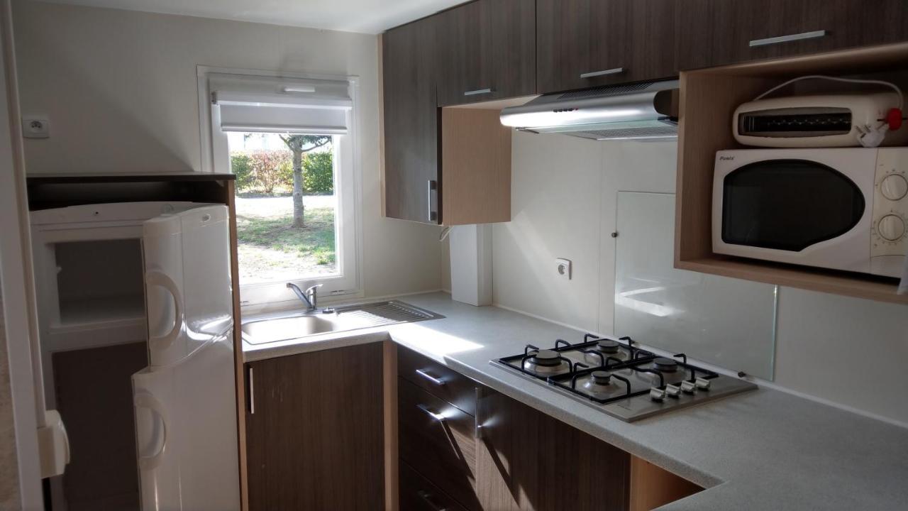 Camping Le Caussanel Hotell Canet-de-Salars Eksteriør bilde