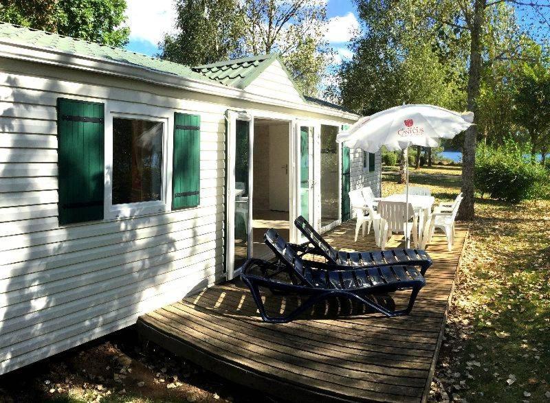 Camping Le Caussanel Hotell Canet-de-Salars Eksteriør bilde